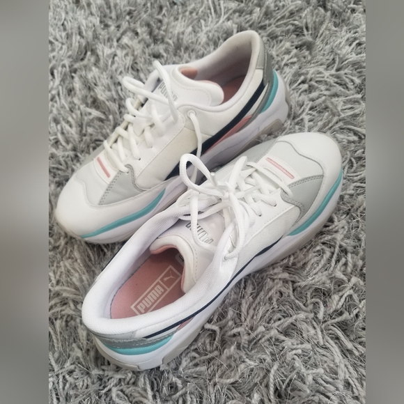 PUMA Storm Y Metalic Lace up CHUNKY Women SNEAKER....😍🥰🙎‍♀️ - Picture 9 of 9